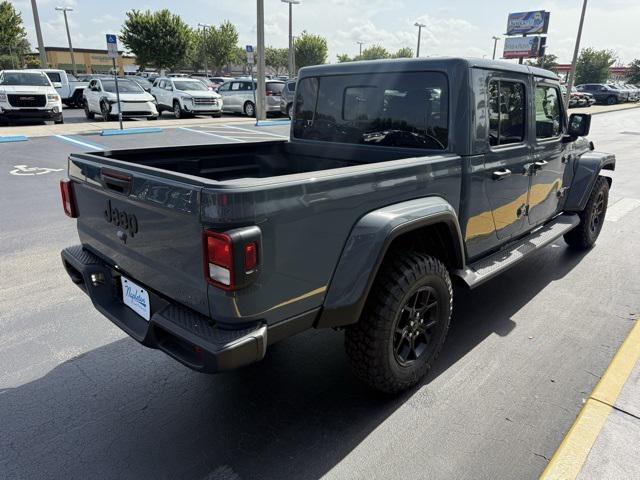 new 2025 Jeep Gladiator car, priced at $45,712