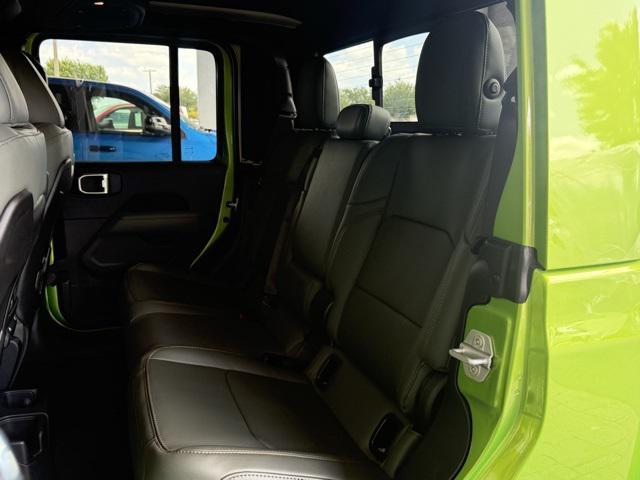new 2025 Jeep Gladiator car, priced at $59,802