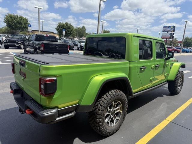 new 2025 Jeep Gladiator car, priced at $59,802