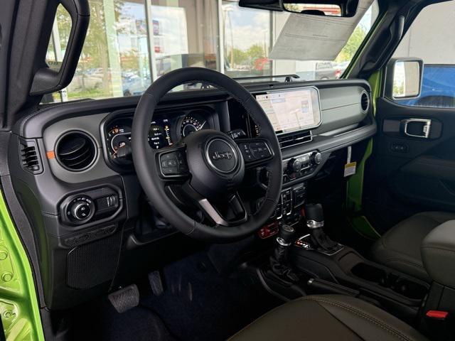 new 2025 Jeep Gladiator car, priced at $59,802