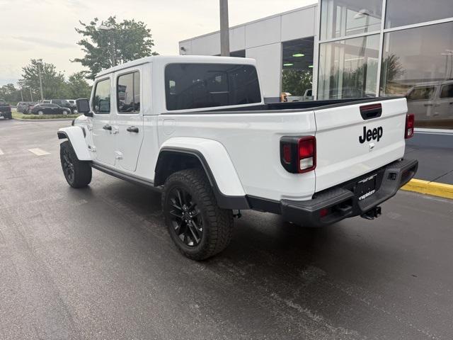 used 2025 Jeep Gladiator car, priced at $37,000