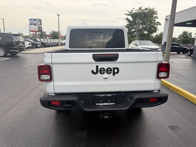 used 2025 Jeep Gladiator car, priced at $37,000