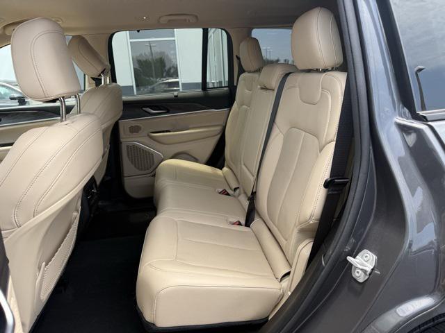used 2022 Jeep Grand Cherokee car, priced at $29,498