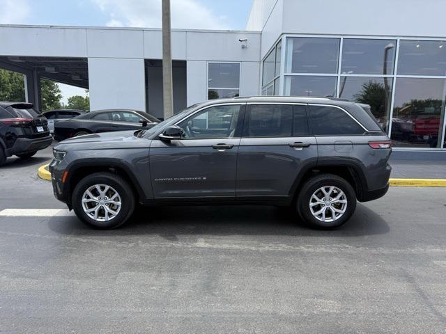 used 2022 Jeep Grand Cherokee car, priced at $29,498