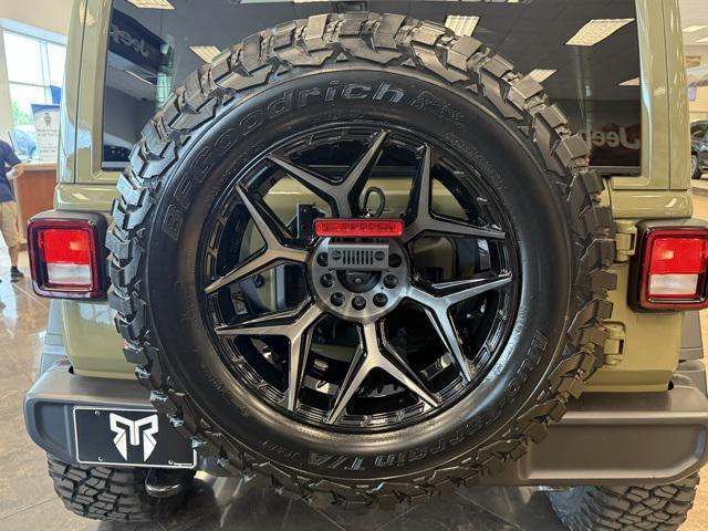 new 2025 Jeep Wrangler car, priced at $69,327