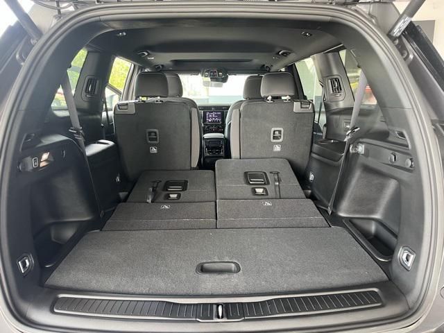 new 2025 Jeep Grand Cherokee L car, priced at $39,920