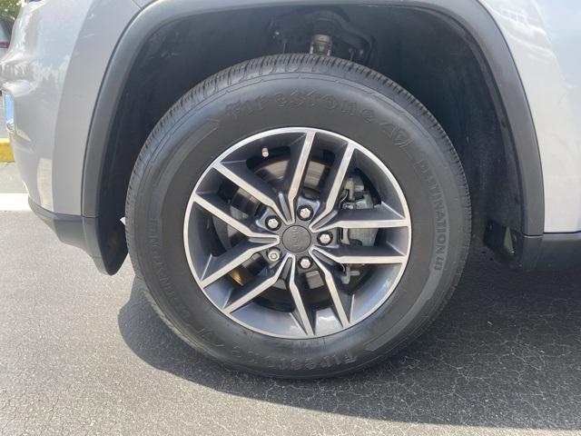used 2019 Jeep Grand Cherokee car, priced at $19,234