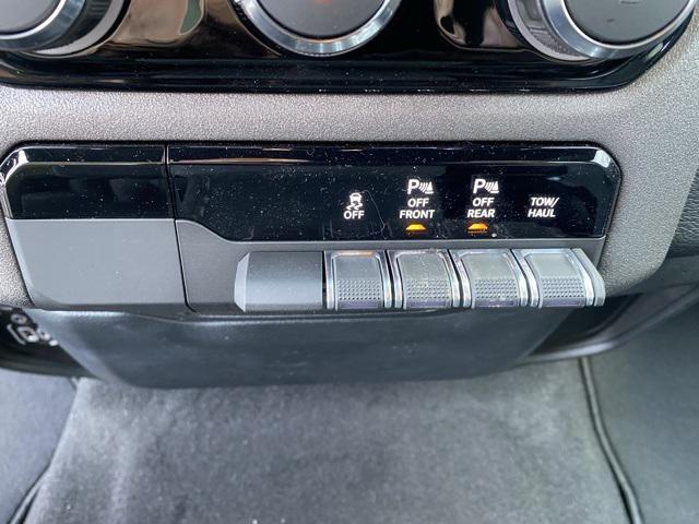 new 2025 Ram 1500 car, priced at $42,472