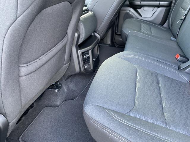 new 2025 Ram 1500 car, priced at $42,472
