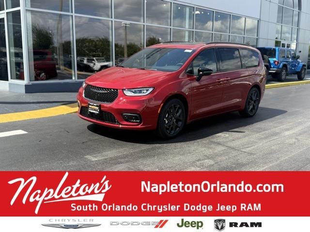 new 2025 Chrysler Pacifica car, priced at $46,260
