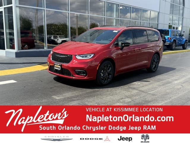 new 2025 Chrysler Pacifica car, priced at $47,426
