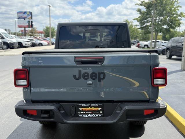 new 2025 Jeep Gladiator car, priced at $43,900