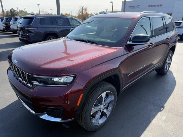 new 2025 Jeep Grand Cherokee L car, priced at $44,420