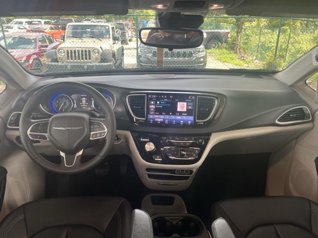 used 2023 Chrysler Pacifica car, priced at $22,885