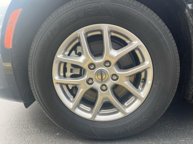 used 2023 Chrysler Pacifica car, priced at $22,885