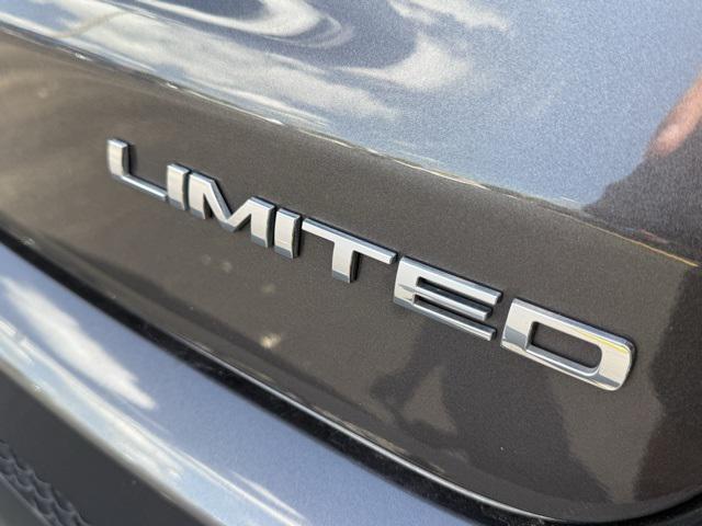 used 2022 Jeep Compass car, priced at $21,536