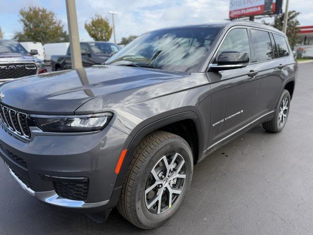 new 2025 Jeep Grand Cherokee L car, priced at $49,900