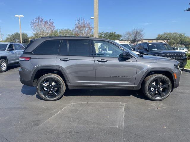 new 2025 Jeep Grand Cherokee car, priced at $39,525