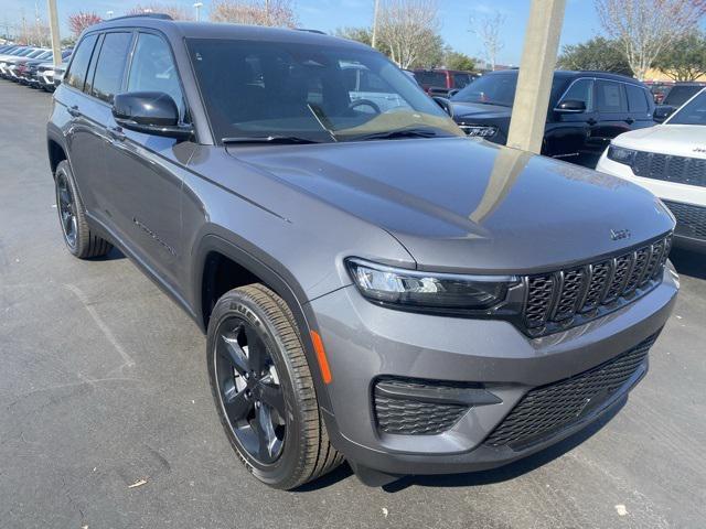 new 2025 Jeep Grand Cherokee car, priced at $39,525