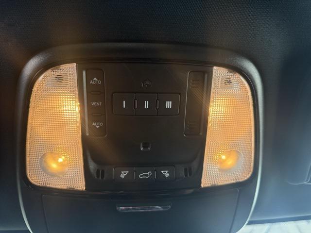 used 2023 Dodge Durango car, priced at $28,000