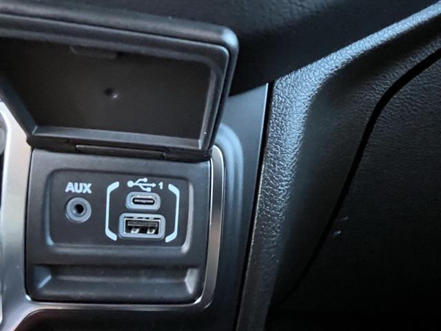 new 2025 Jeep Wrangler car, priced at $60,970
