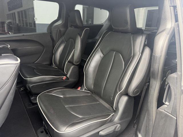 used 2019 Chrysler Pacifica Hybrid car, priced at $21,219