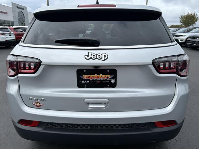 new 2025 Jeep Compass car, priced at $25,690