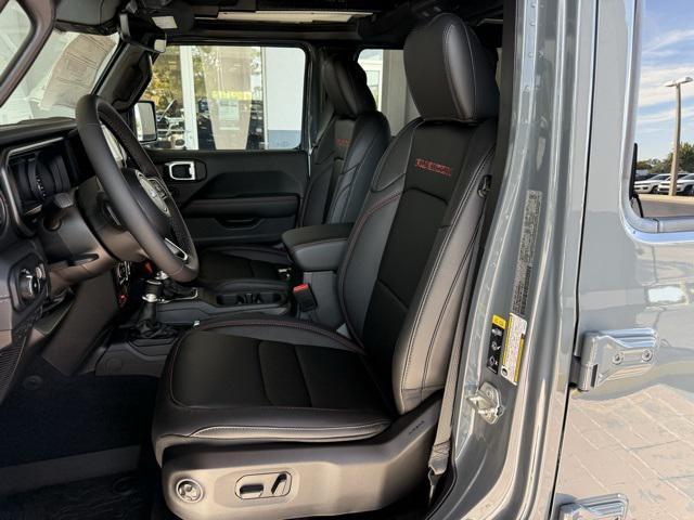 new 2025 Jeep Wrangler car, priced at $70,655