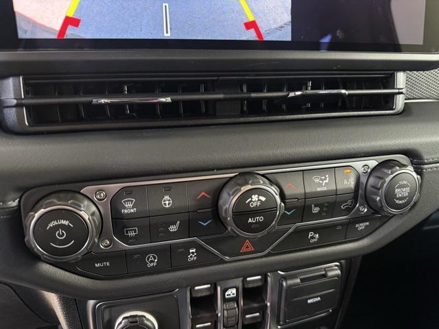 new 2025 Jeep Wrangler car, priced at $70,655