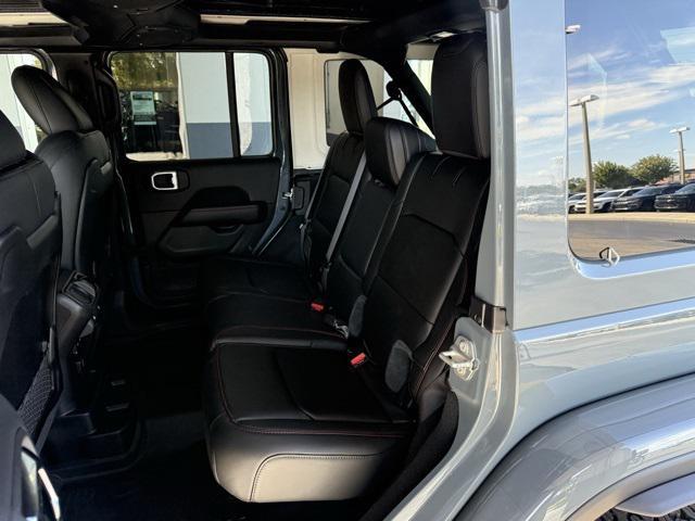 new 2025 Jeep Wrangler car, priced at $70,655
