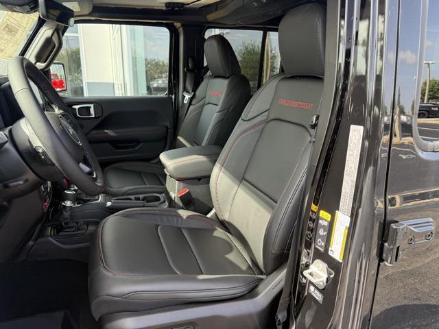 new 2025 Jeep Gladiator car, priced at $58,805