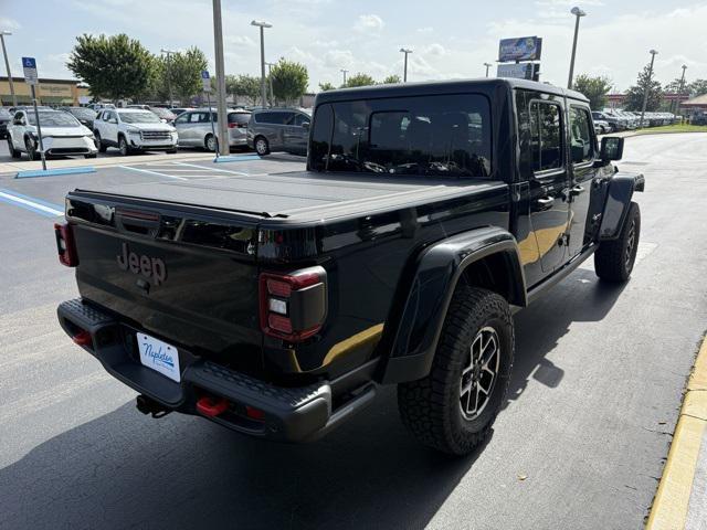 new 2025 Jeep Gladiator car, priced at $58,805