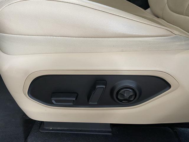 used 2023 Jeep Grand Cherokee car, priced at $26,808