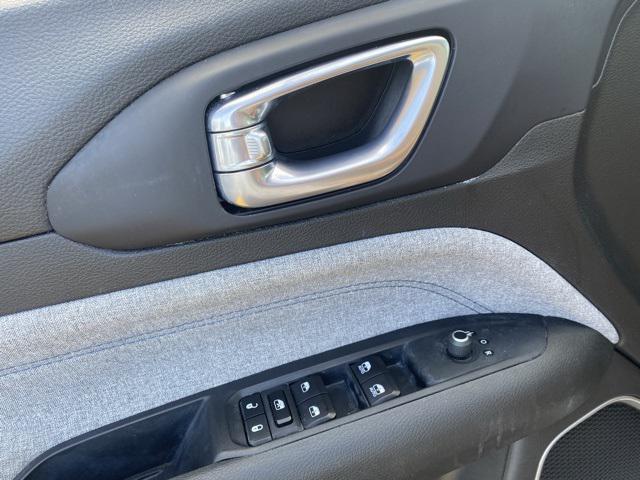 used 2024 Jeep Compass car, priced at $20,978