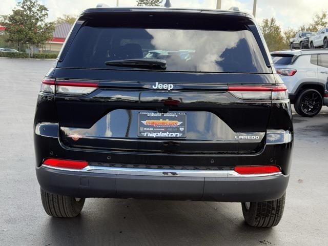 new 2025 Jeep Grand Cherokee car, priced at $36,070