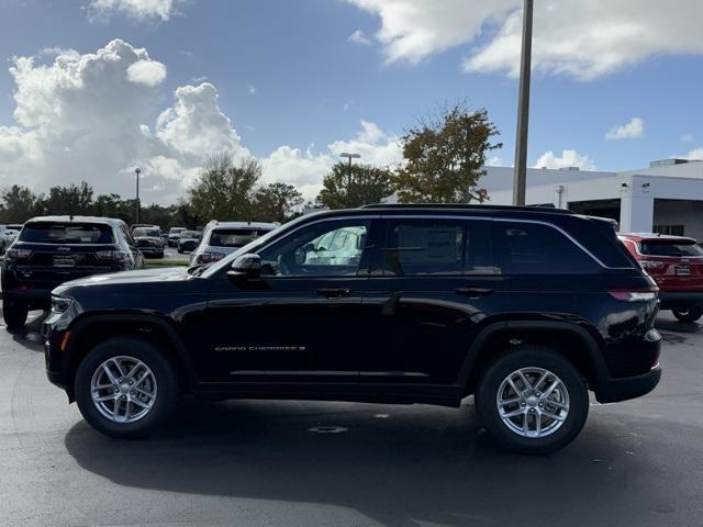 new 2025 Jeep Grand Cherokee car, priced at $36,070