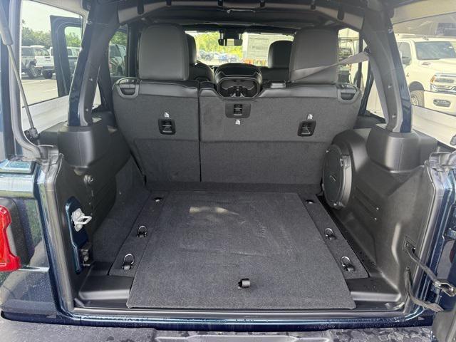 new 2025 Jeep Wrangler car, priced at $61,622