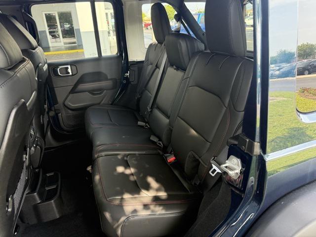 new 2025 Jeep Wrangler car, priced at $61,622