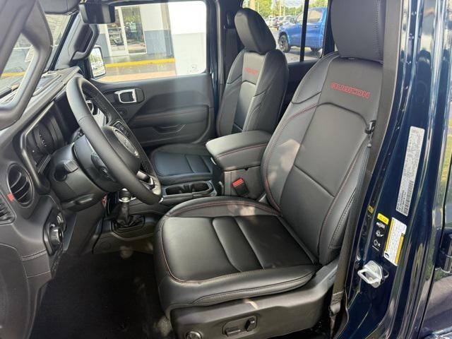 new 2025 Jeep Wrangler car, priced at $61,622