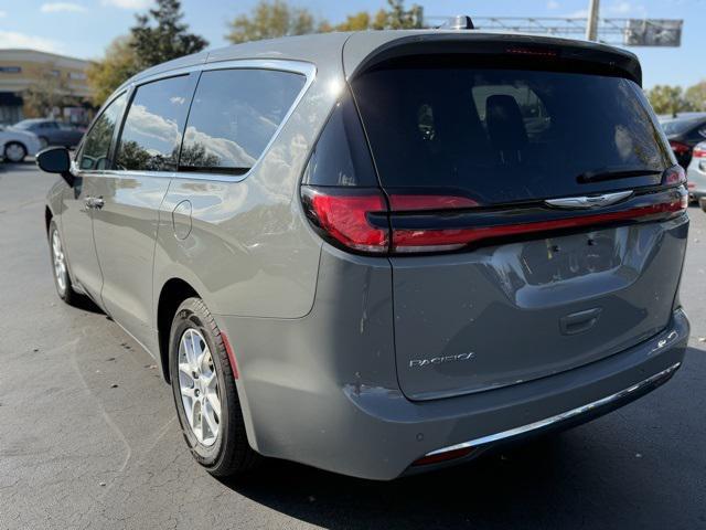 used 2023 Chrysler Pacifica car, priced at $23,000