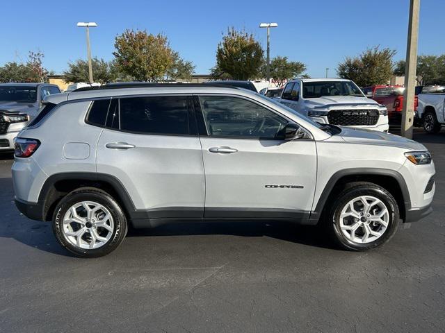 new 2025 Jeep Compass car, priced at $31,585