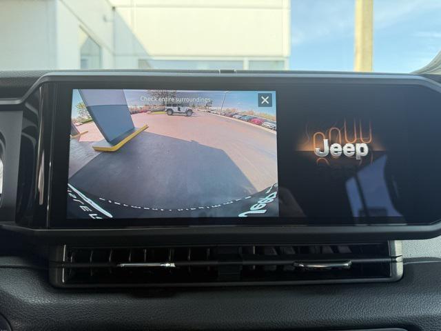 new 2025 Jeep Wrangler car, priced at $46,040