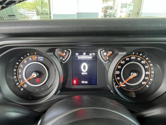 new 2025 Jeep Gladiator car, priced at $40,900