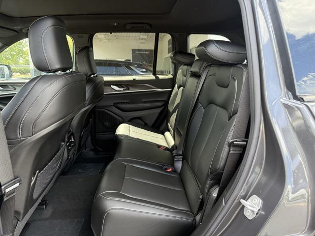 new 2025 Jeep Grand Cherokee car, priced at $46,788