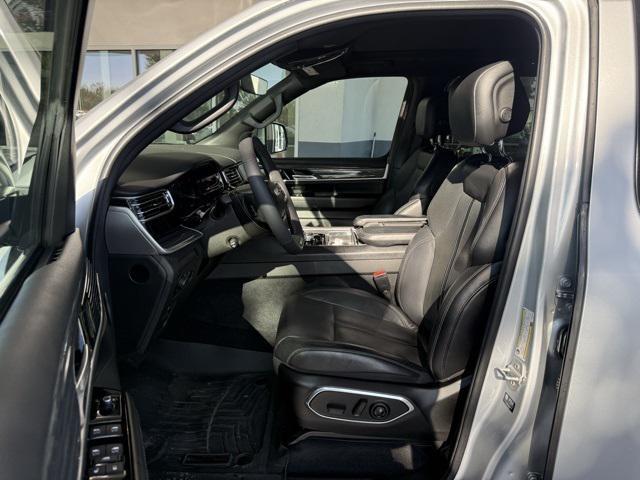 used 2022 Jeep Wagoneer car, priced at $47,131