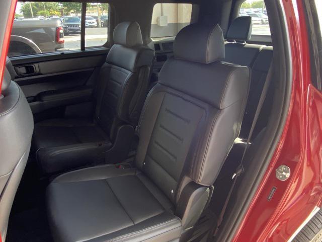 used 2024 Hyundai Santa Fe car, priced at $37,587