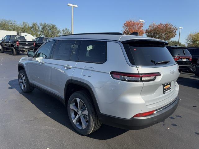 new 2025 Jeep Grand Cherokee L car, priced at $44,420