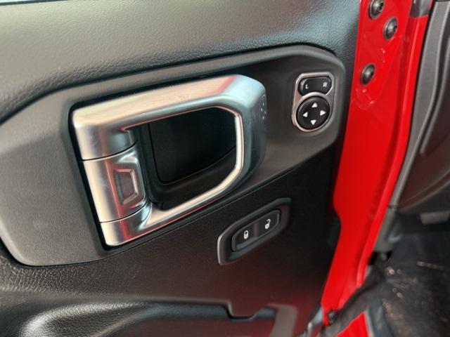 new 2025 Jeep Wrangler car, priced at $44,441