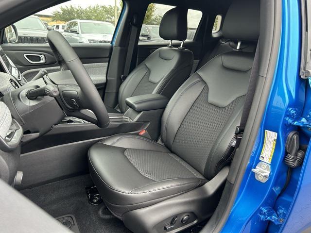 new 2025 Jeep Compass car, priced at $27,510