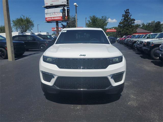 new 2024 Jeep Grand Cherokee car, priced at $38,900